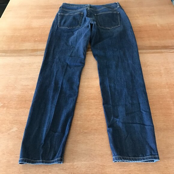 Uniqlo Skinny Straight Jeans Women 26 Blue Mid Rise Medium Wash Kaihara Fabric - Picture 2 of 12